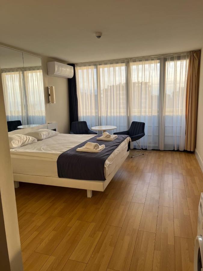 Aparthotel In City Batumi Zewnętrze zdjęcie